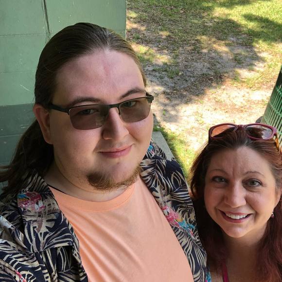 Meet your Posher, Kyle - Picture 1 of 1